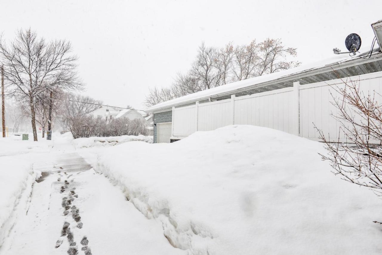 New Remodeled Townhome Close To Downtown Fargo Exterior photo